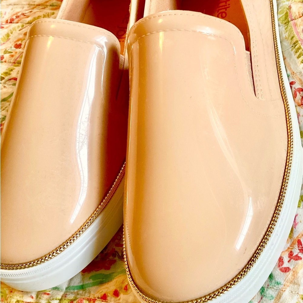 Slip on pink shoes, 9.5 NWOT